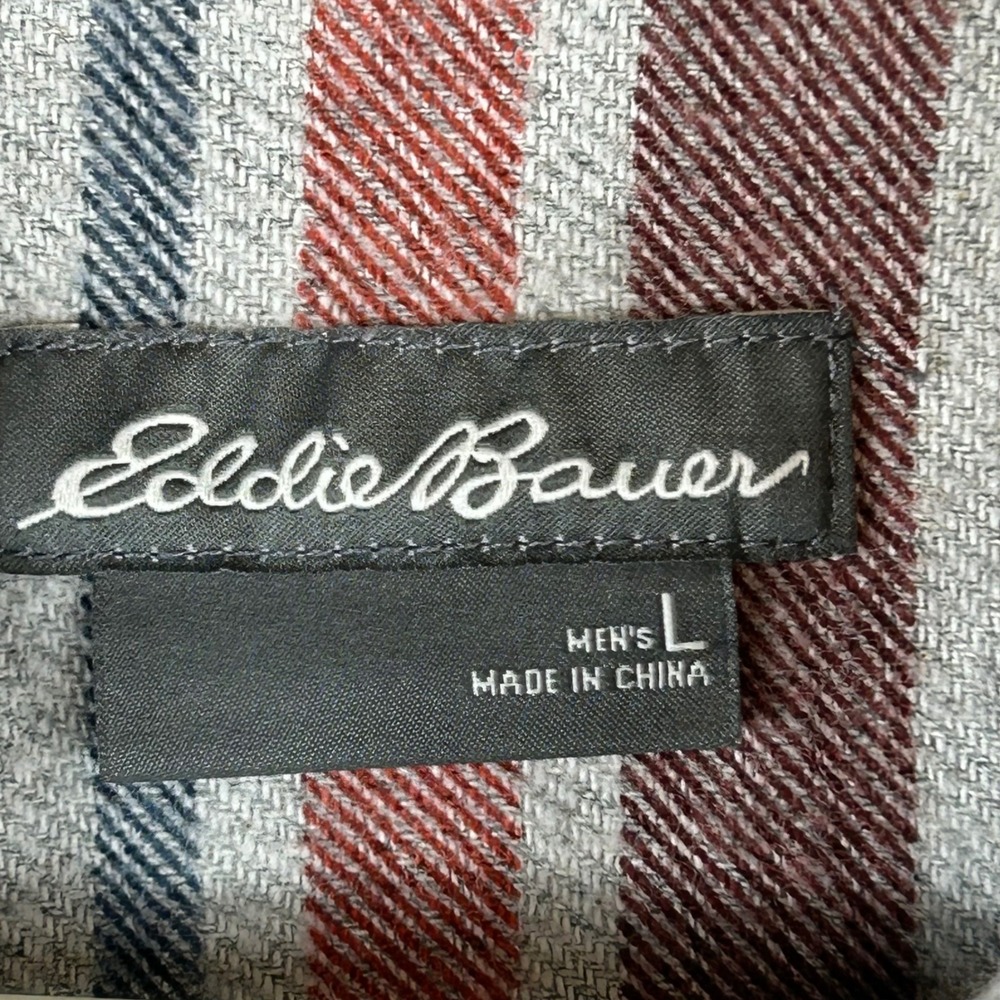 Eddie Bauer Mens Large Southwestern Geometric Flannel Shirt Grey Rust LS - Picture 4 of 11